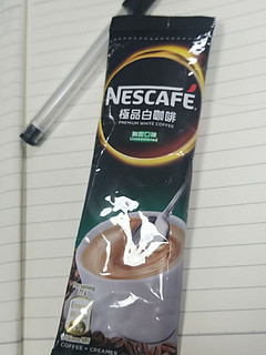 雀巢 白咖啡