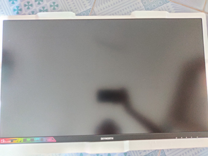 创维显示器