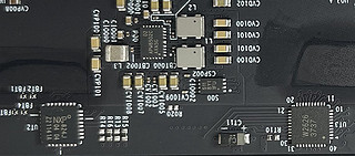 海盗DDR5-5600 16GBX2拆解