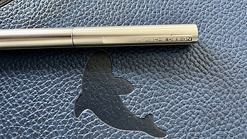 目前个人认为写感最好的金尖钢笔！保时捷设计Porsche Design slim line钢笔p3125 开箱测评