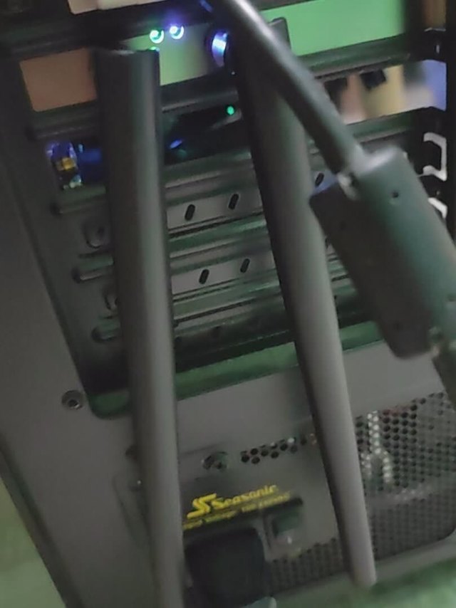 测试后还是比较稳定的，ax210的芯真的