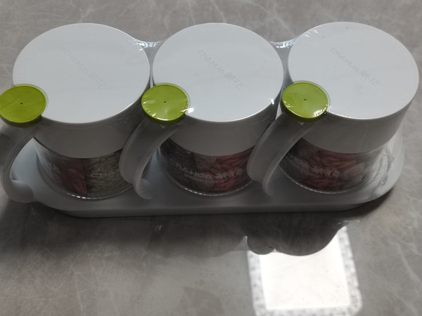 产品功能：直播间买的，很划算，也很满意！