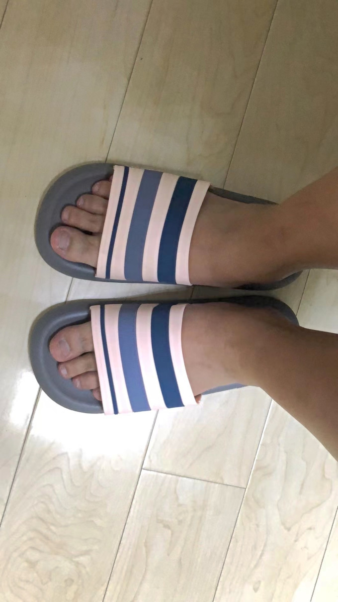 男式拖鞋
