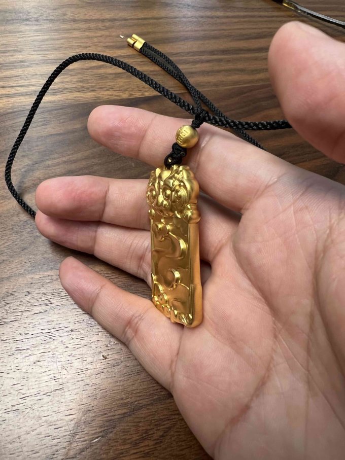 周大福黄金吊坠怎么样 迟来的生日礼物,以旧换新入手周大福金麒麟