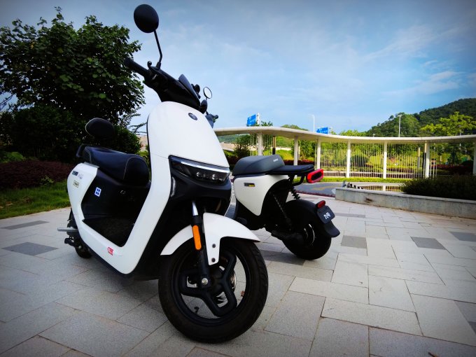 九号电动车怎么样 没人比我更懂夏天的快乐,九号bmax90_什么值得买