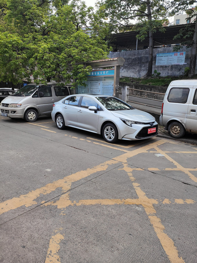 紧凑型车