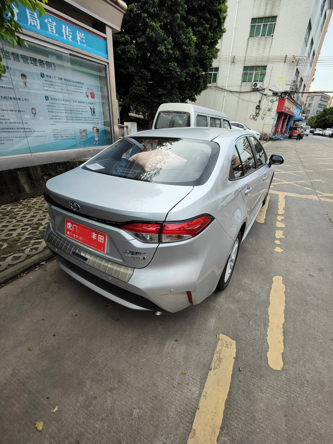 紧凑型车