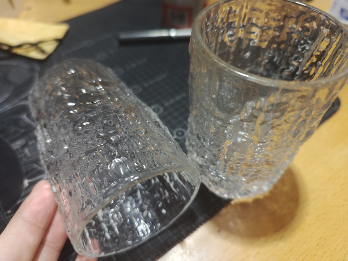 玻璃杯