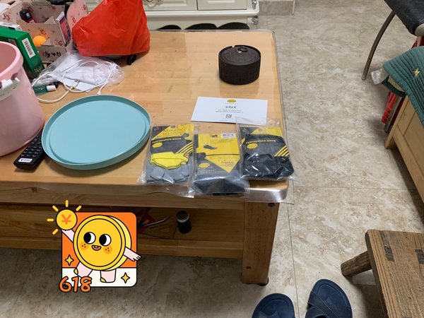 第二次购买了，一次性买了三双。合脚舒适，