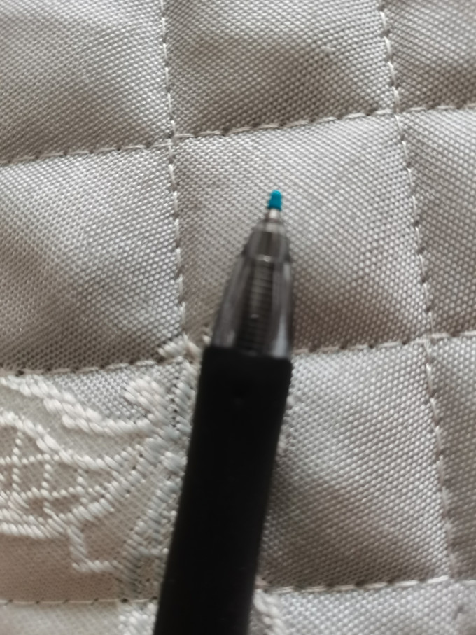 三菱铅笔中性笔