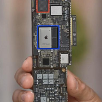 苹果新款 M2 MacBook Air 拆解，强化被动导热、单256GB颗粒、建议换硅脂