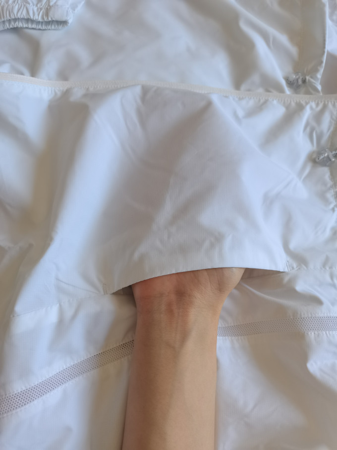 探路者皮肤衣