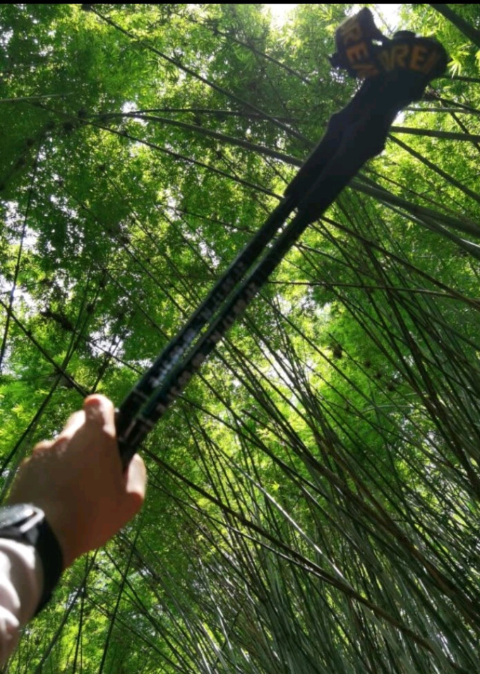 探路者登山装备