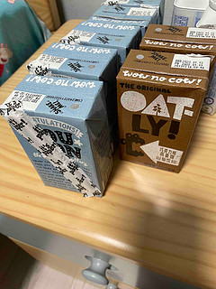 oatly燕麦奶