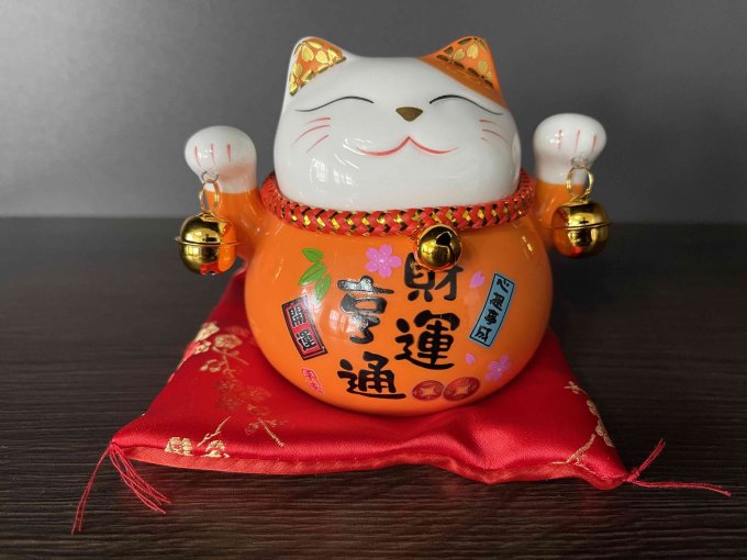 板谷波山其他摆件