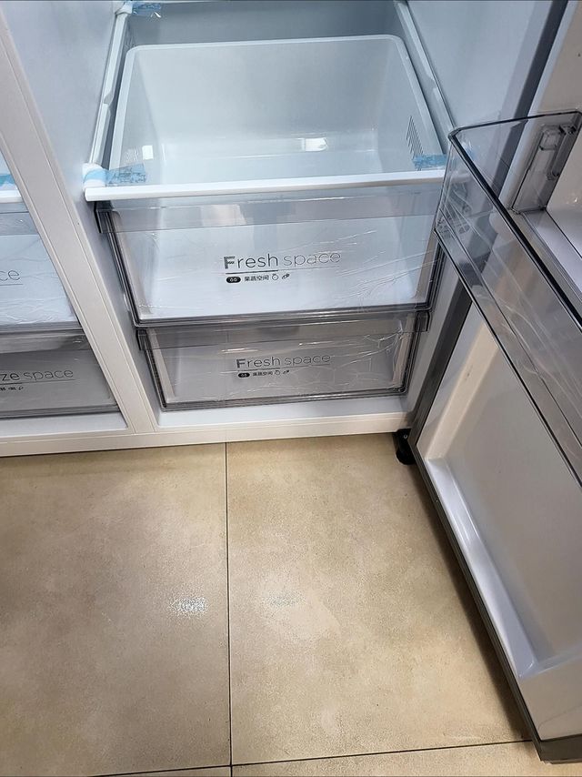 美的变频双开门冰箱