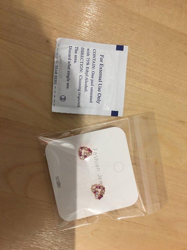 这么好看的耳钉才5.9