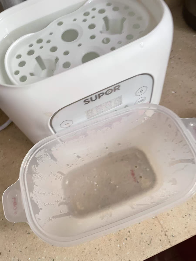 苏泊尔奶瓶消毒器