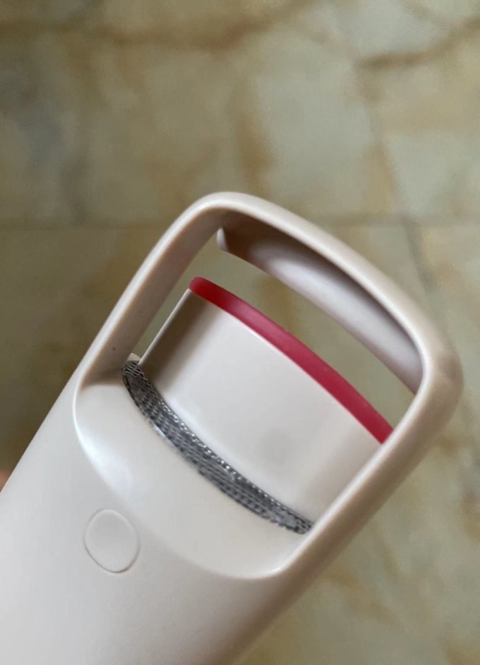 巧本美睫器