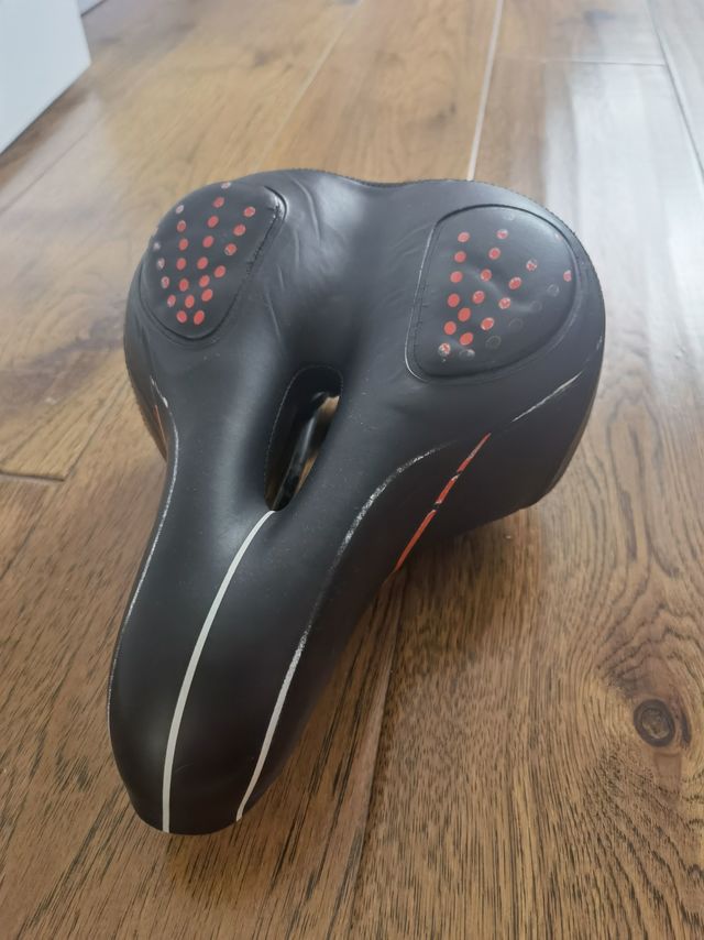 丑重但是像沙发一样舒服的休闲车座
