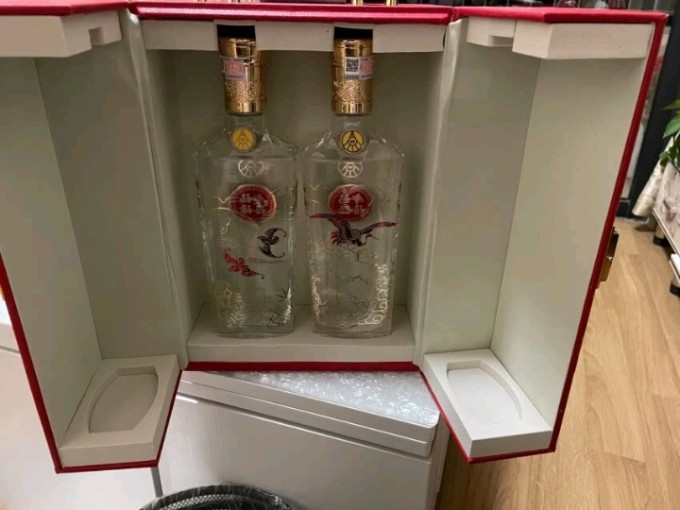 五粮液白酒