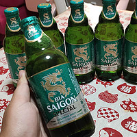 【喝酒也是一门学问】 篇七十五：一瓶西贡啤酒引出的国货危机感，如果同价位的拉格啤酒还做不过越南啤酒，那国产啤酒真的得捏把汗咯