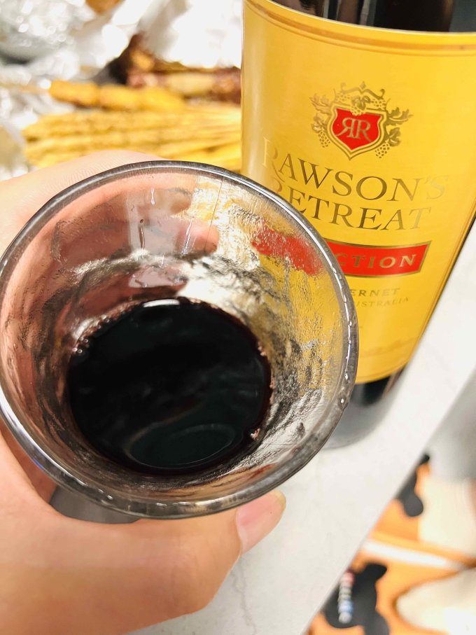 奔富红葡萄酒