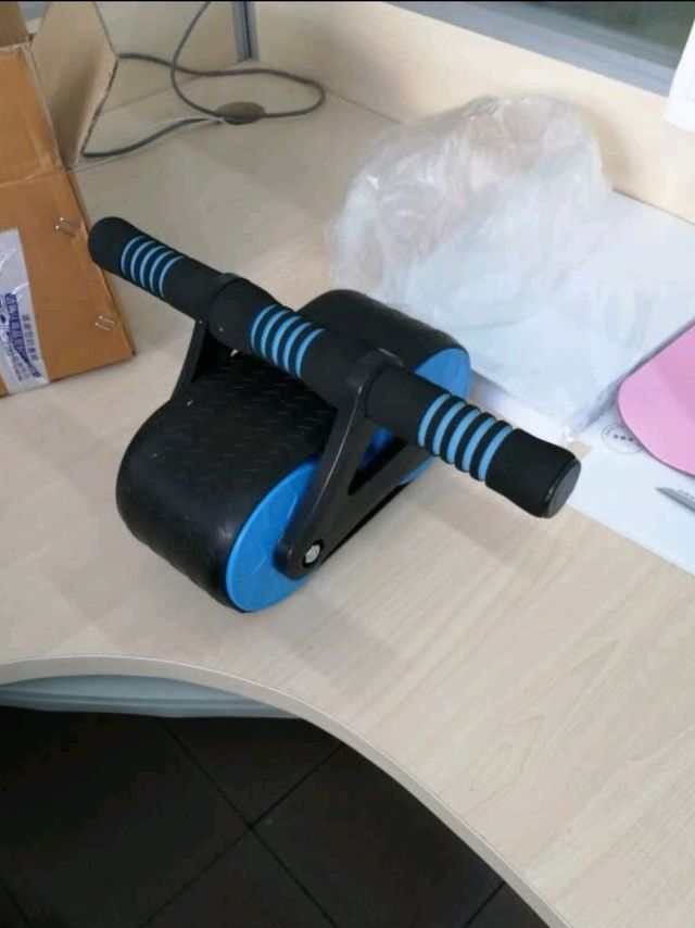 肚子上的肉是软软的，锻炼紧致肚子