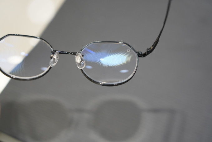 蔡司镜片怎么样 青少年近视防控新产品-蔡司小乐圆镜片_什么值得买