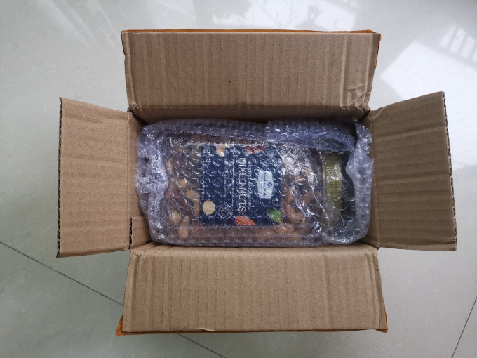 会员制仓储店坚果炒货