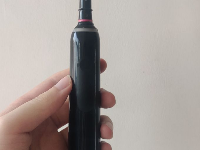 欧乐B电动牙刷