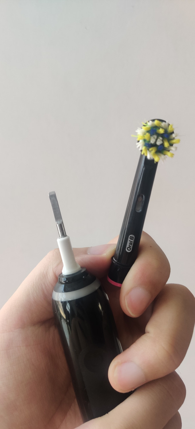 欧乐B电动牙刷