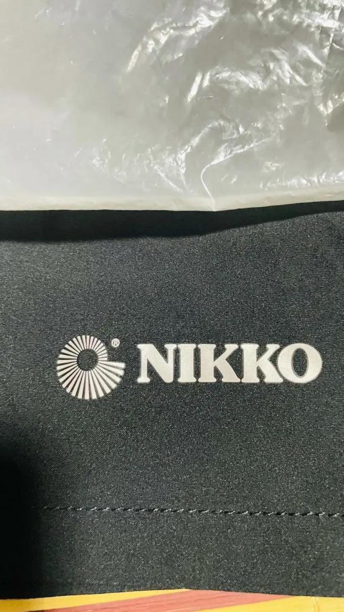 日高运动短裤