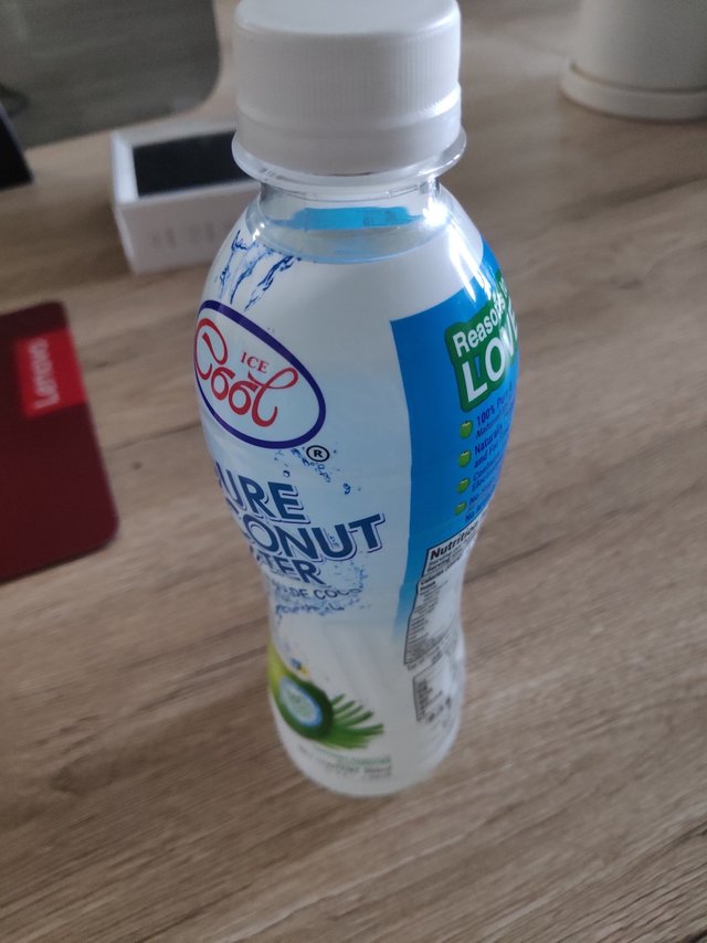 
纯纯的椰子水还0添加0脂肪，冲着这个我