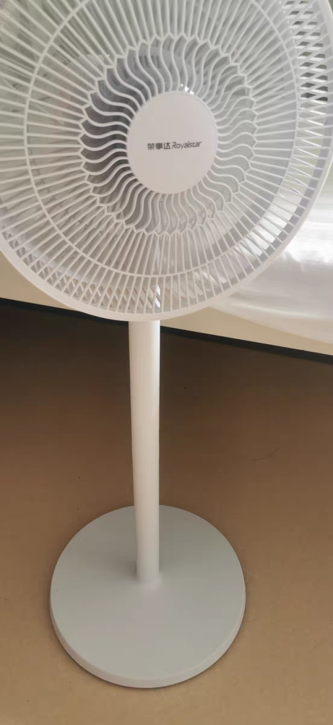 荣事达落地扇