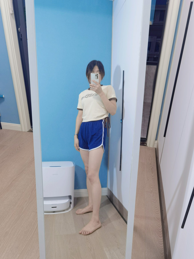 运动短裤