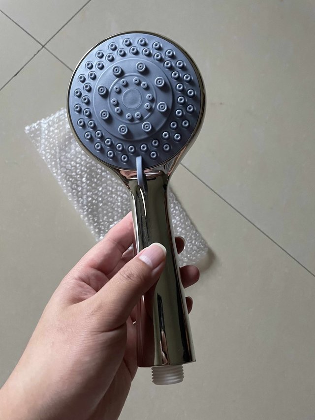 3.9包邮的花洒质量还行