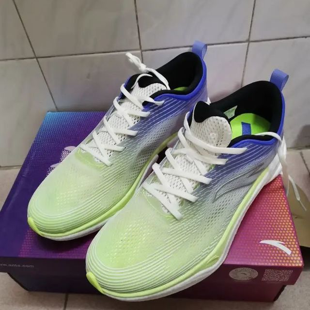 anta安踏氢跑40男子跑鞋112225541