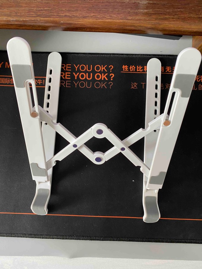 卡古驰电脑支架
