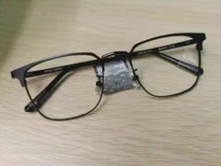 蔡司1.60防蓝光变色佳锐镜片