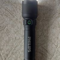 亮度一点都不低调的手电筒
