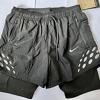 目前个人并列最舒服的跑步短裤之一！耐克Nike Run Division 二合一跑步短裤体验