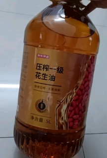 厨房烹饪一定要用好的食用油