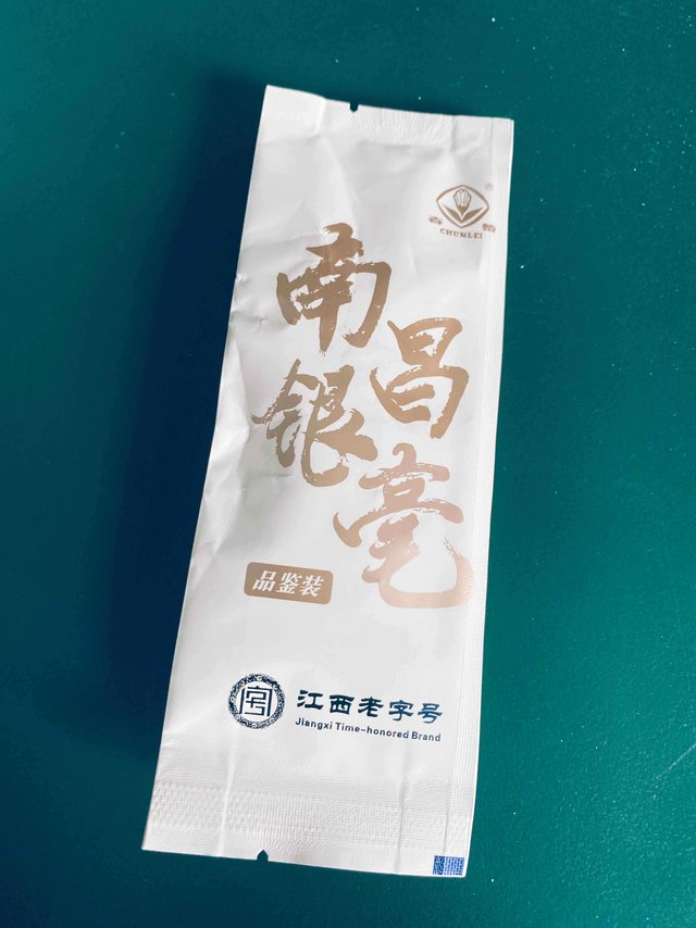 花香浓郁，入口甘甜，口味纯正，适合夏天。