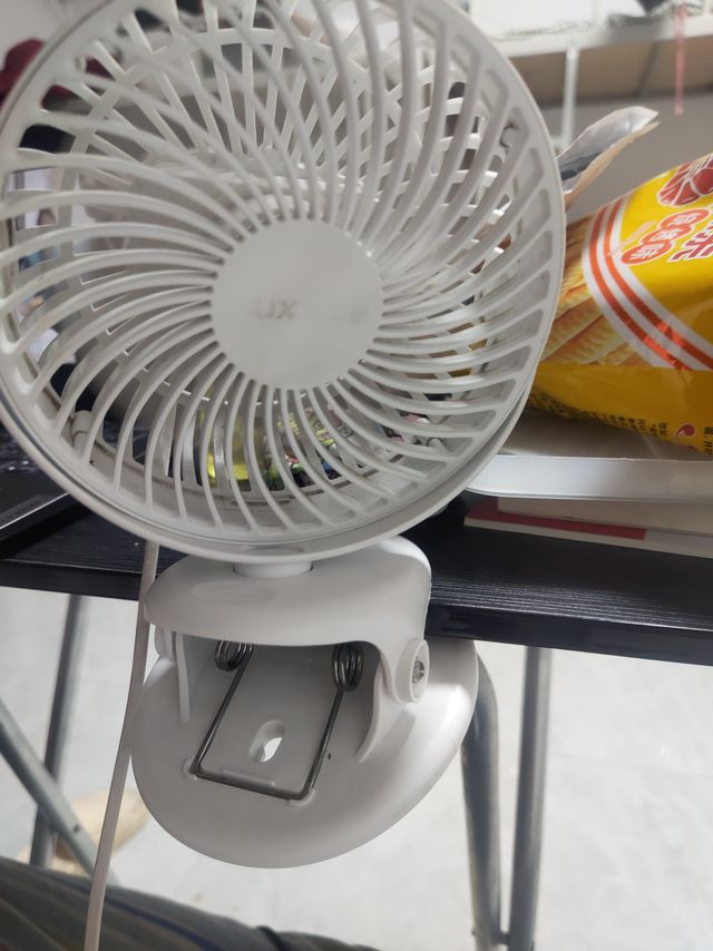 夏天应该有的奥克斯风扇