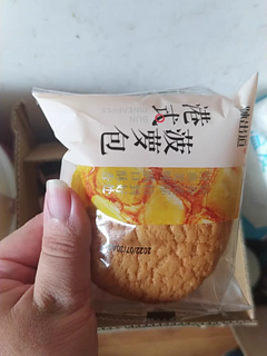 味出道菠萝包