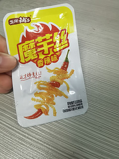 盐津铺子魔芋丝