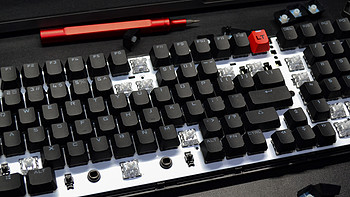 键程可调？一键切换？随心变速的LT光轴 双飞燕血手幽灵T98机械键盘