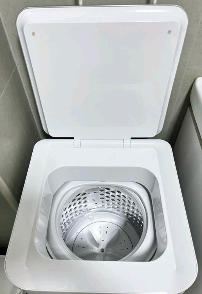 美的迷你洗衣机