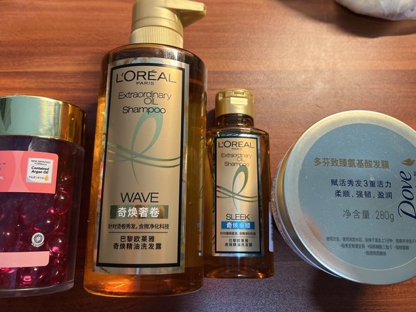 洗发水清洁能力强，特别香，接着再之后护发